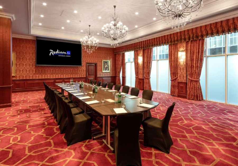Radisson Blu Edwardian Heathrow Conference Venue The Colelction